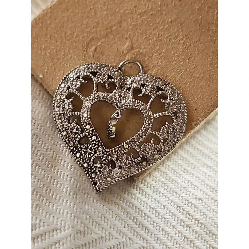 Sterling Silver Filigree Heart Dangle Center Marcasite Pendant Necklace 1" VTG - Picture 2 of 6